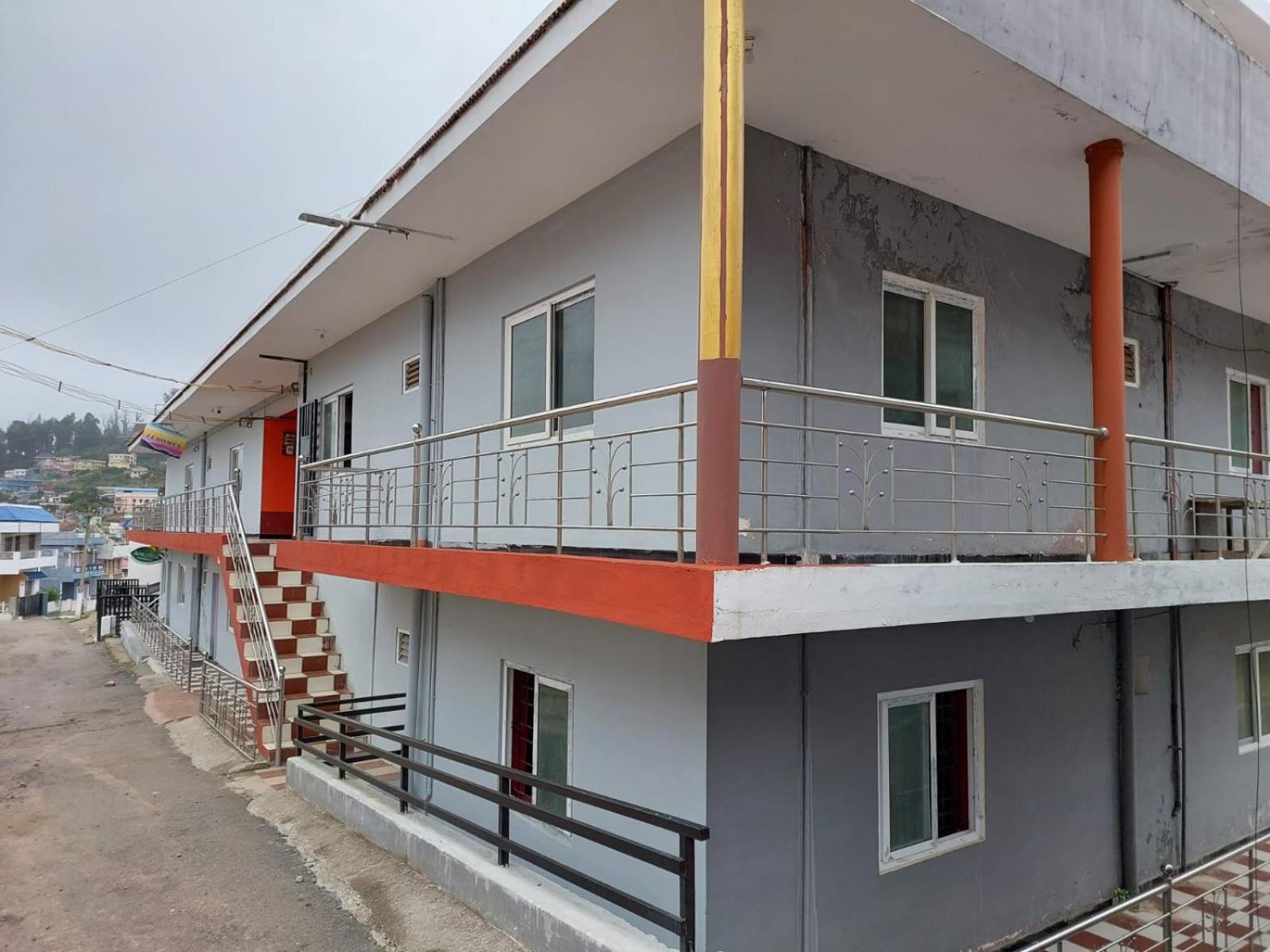 Memmsta Hotels 1510 - Ooty Luaran gambar